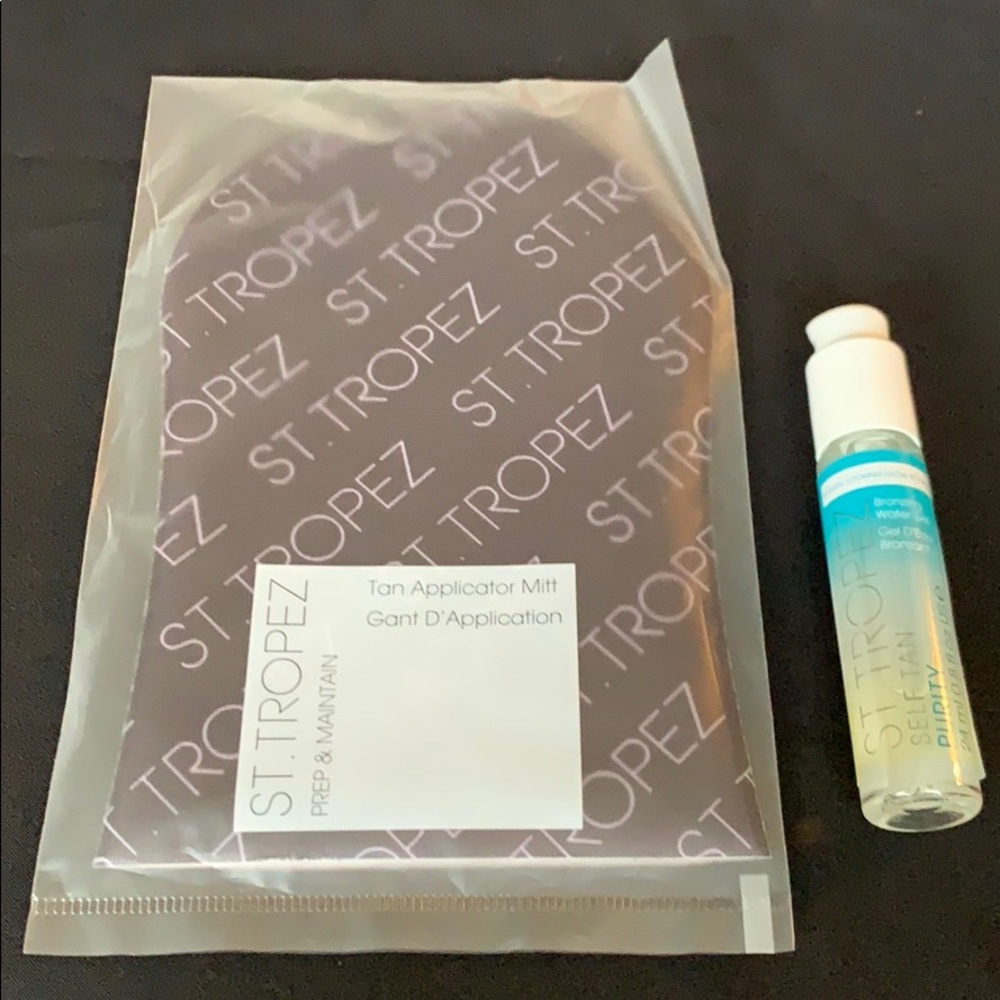 St Tropez bronzing water gel with applicator mitt